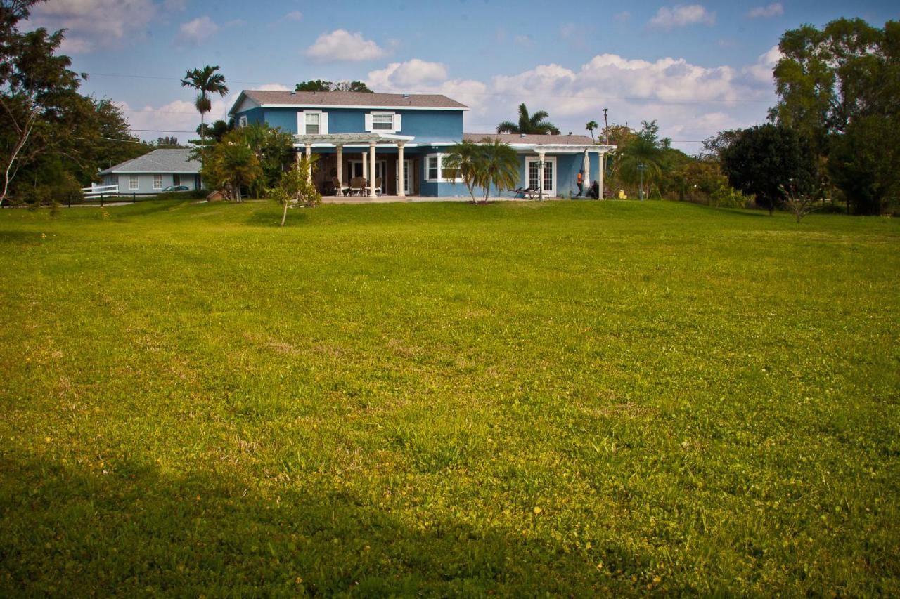 Homestay Weston Ranches Southwest Ranches Kültér fotó
